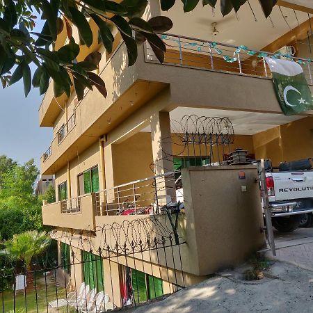 The Travelers Den Hotel Islamabad Ngoại thất bức ảnh