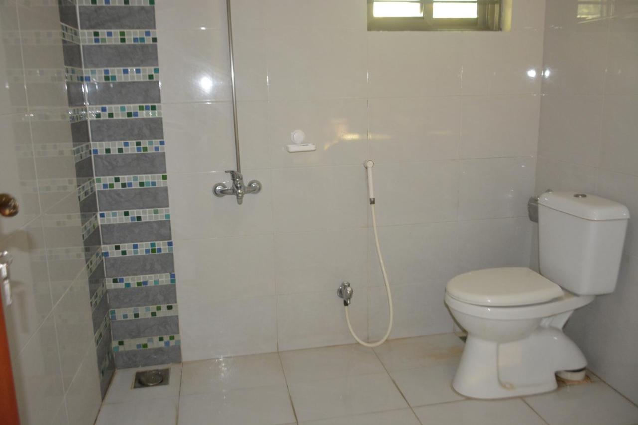 The Travelers Den Hotel Islamabad Ngoại thất bức ảnh
